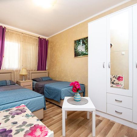 Fairytale 1 And 2 Apartman Budva Kültér fotó