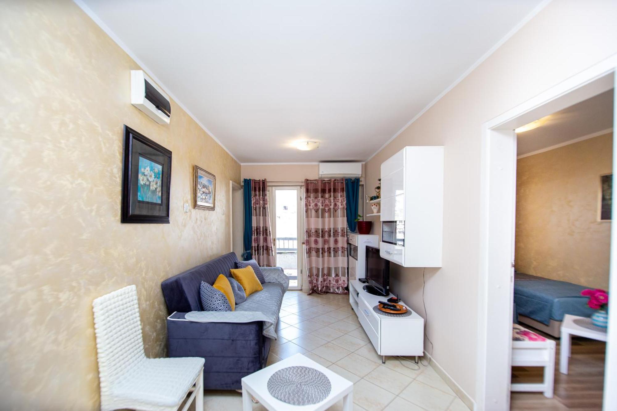 Fairytale 1 And 2 Apartman Budva Kültér fotó