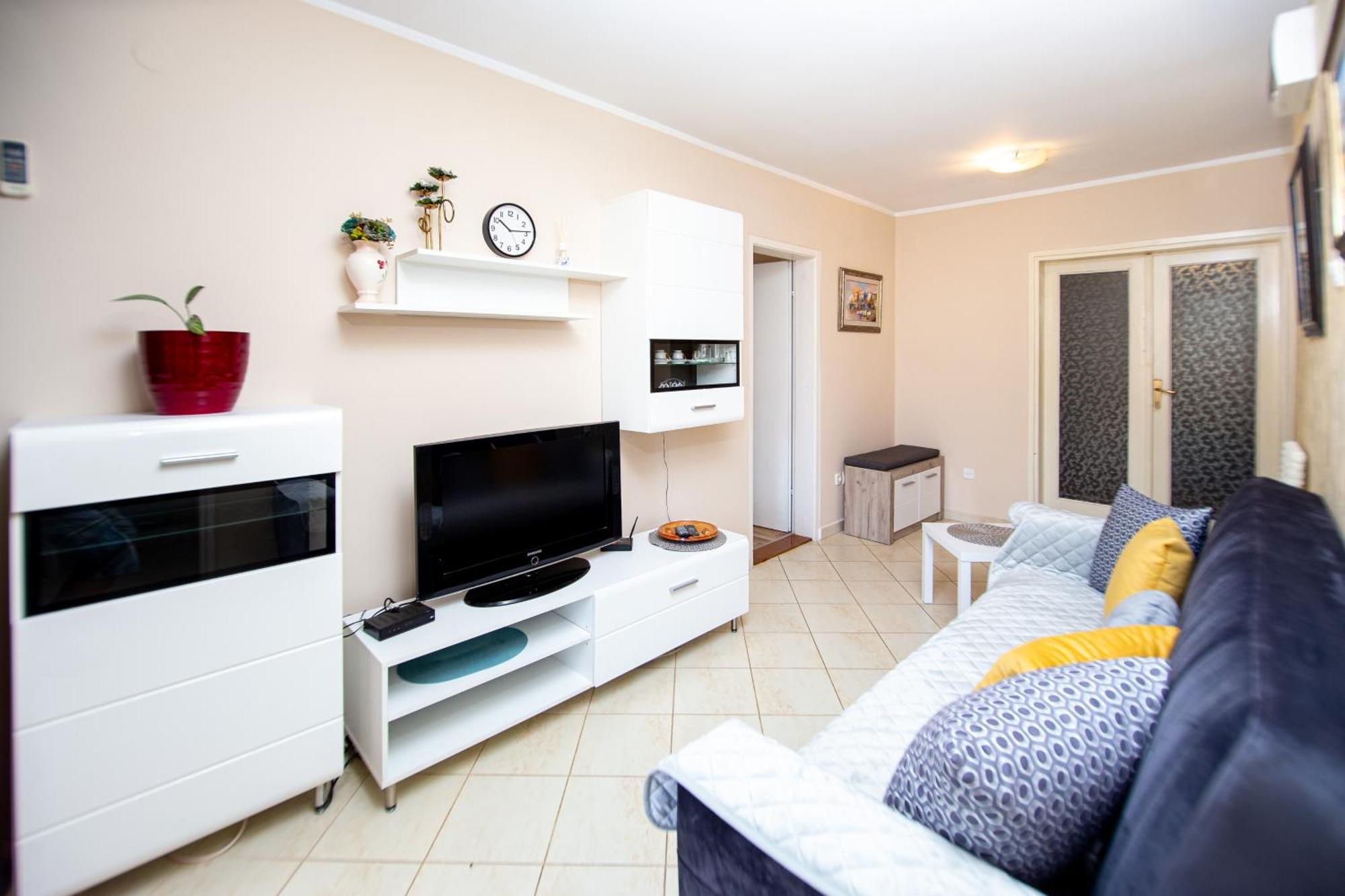 Fairytale 1 And 2 Apartman Budva Kültér fotó